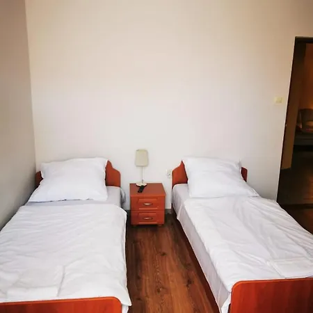 Stary Ratusz 2* Kostomloty