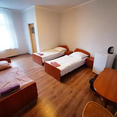 Pensionat Stary Ratusz Kostomloty